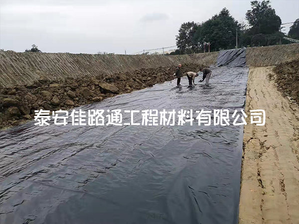 防滲土工膜施工焊接須做好細(xì)節(jié)把控 防滲土工膜施工焊接須做好細(xì)節(jié)把控